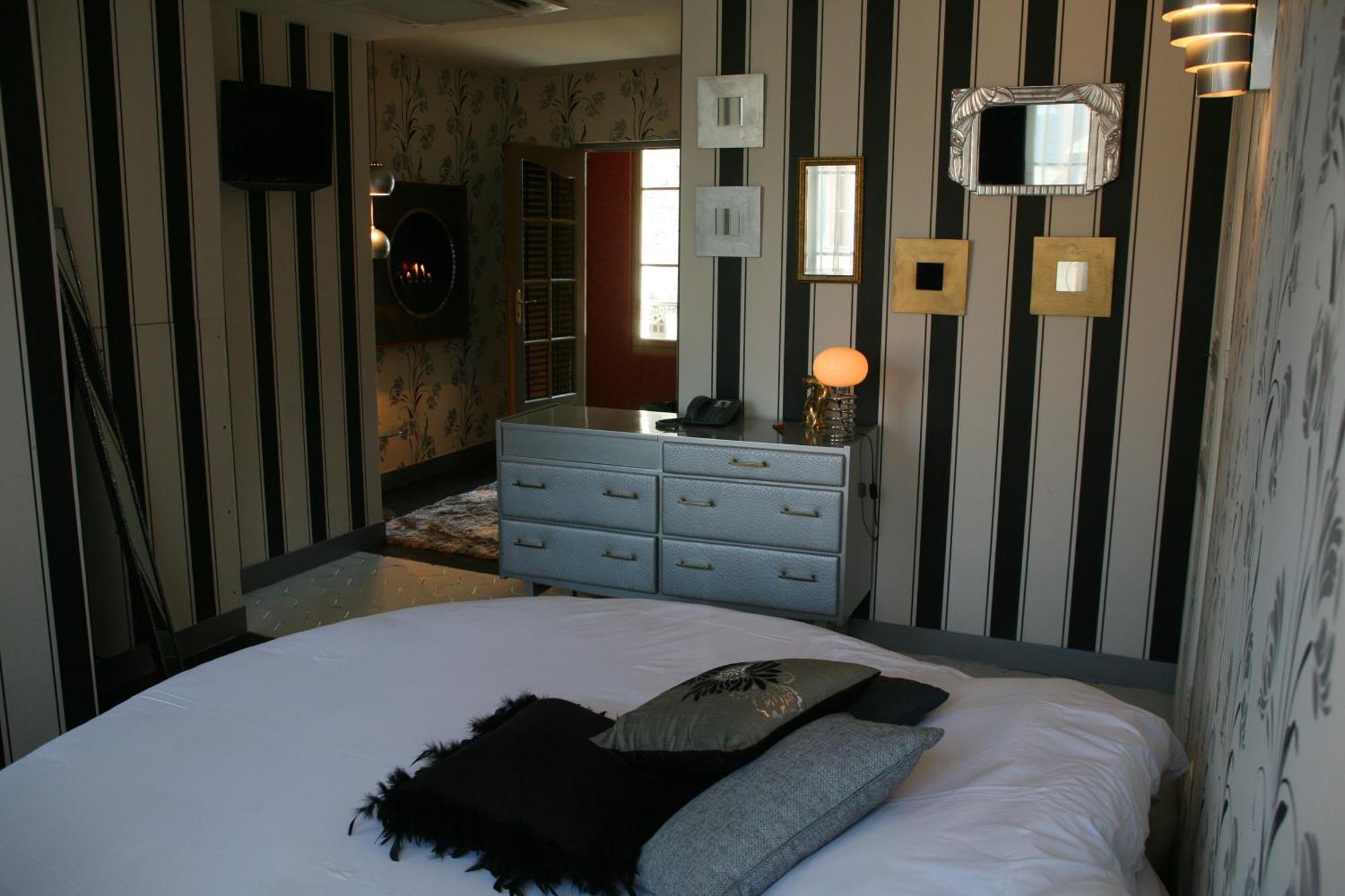 Bed and Breakfast Le Parvis Chartres Exterior foto